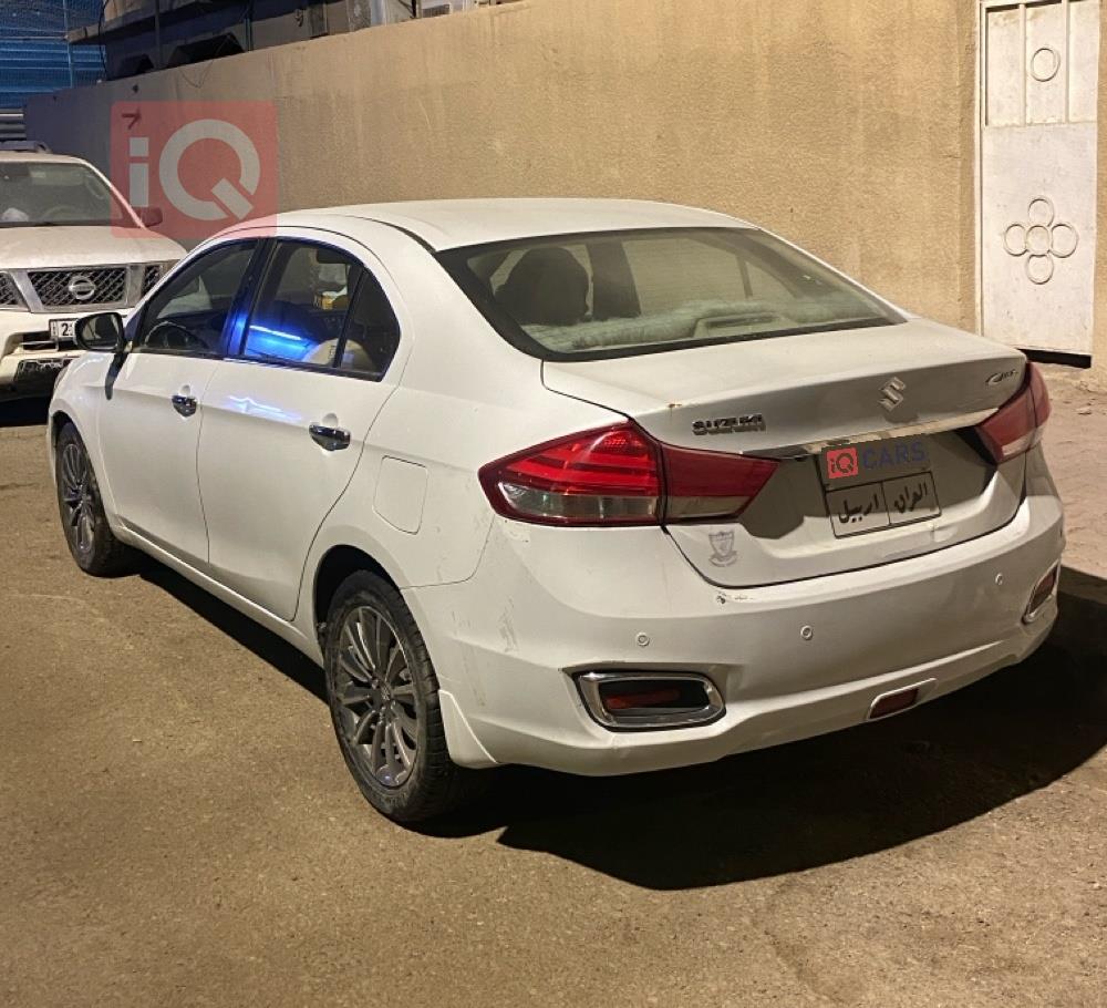 سوزوكي سياز